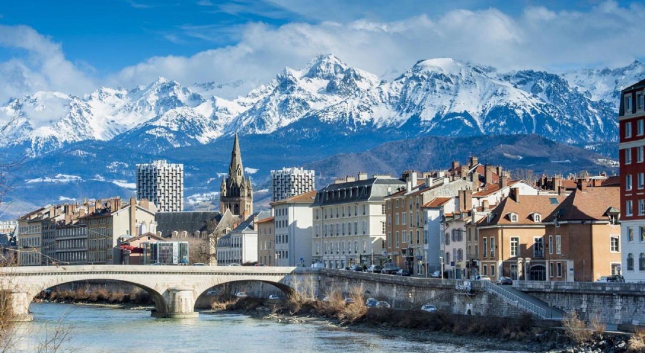 Le Bourget - Petit -